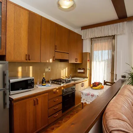 Heidi Vista Apartment