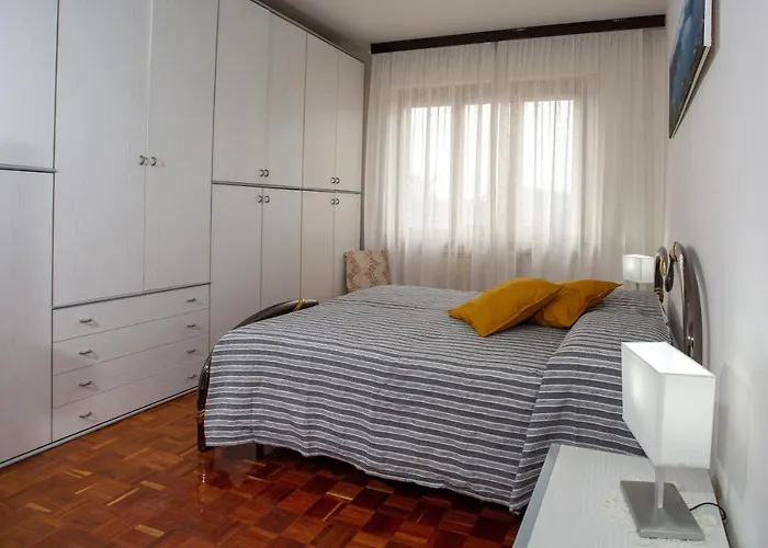 Heidi Vista Apartment